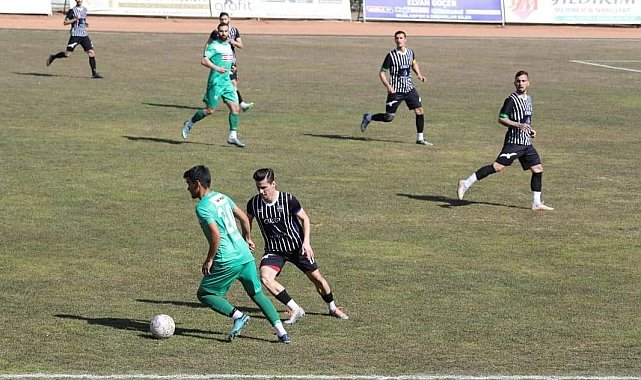 Ermaş Muğlaspor ve Marmaris Gençlikspor depremzedeler için sahaya çıktı
