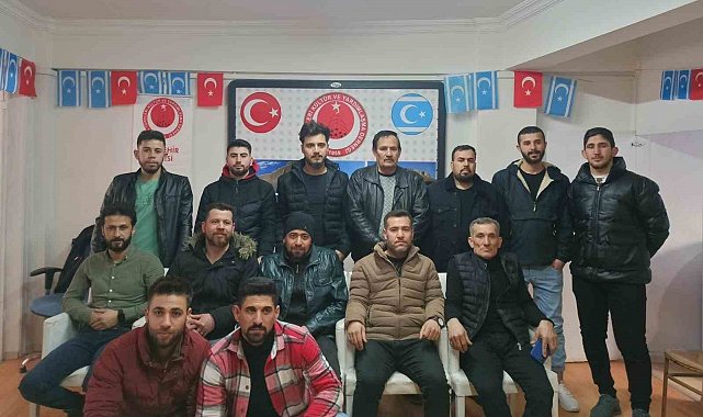 Eskişehir'de yaşayan Irak Türkmenleri, yardım için gittikleri afet bölgesinde döndü