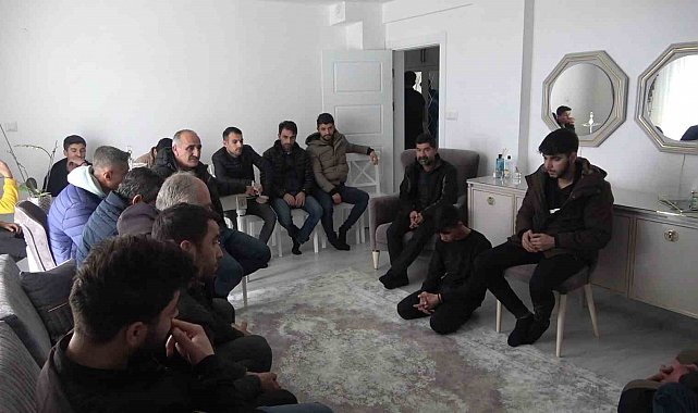 -Gümüşhane'de köy halkı 35 depremzedeye kapılarını açtı