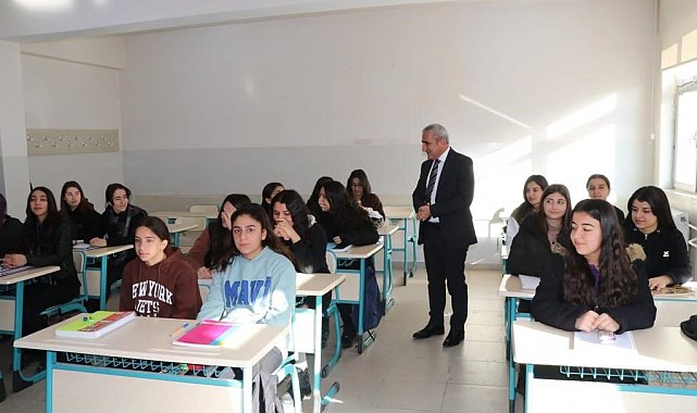 Hakkari'de ders zili çaldı
