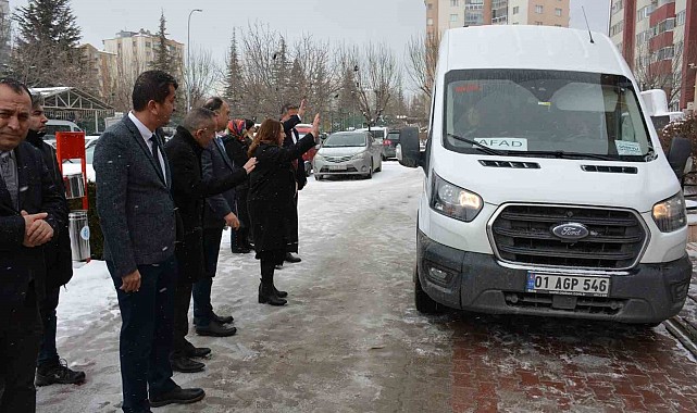 Okullarda görevli aşçılar Milli Eğitim Müdürlüğünce deprem bölgesine sevk edildi