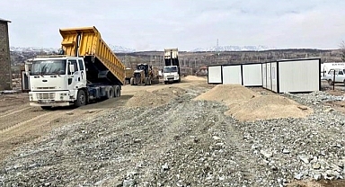 Doğanşehir'de esnaflar için konteyner çarşı kuruluyor