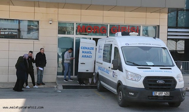 Antalya'da feci kaza: Genç avukat Mustafa Emre Su Hayatını Kaybetti
