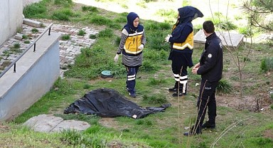 Elazığ’da kadın cesedi buldu