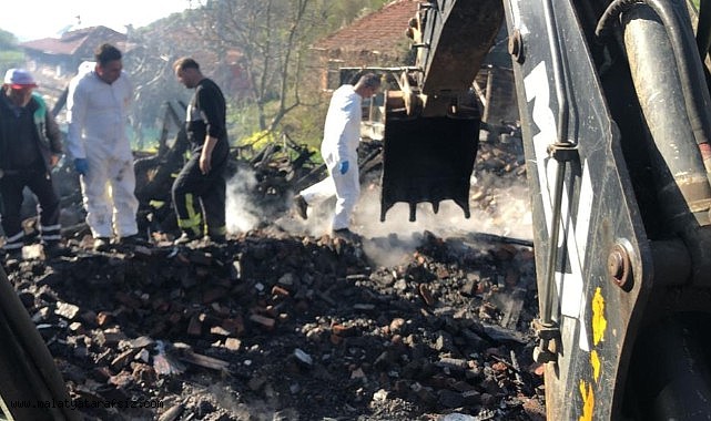 Kastamonu'da yangında ölen kadının cansız bedeni bulundu
