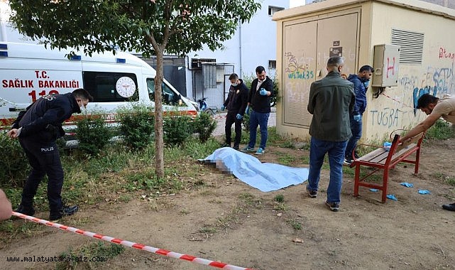 Manisa'da 3 Çocuk Babası Parkta İntihar Etti