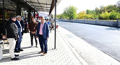 Battalgazi'de konteyner çarşılar asfaltlanıyor