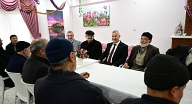 Çınar, 'Vefa Buluşmaları' kapsamında yaşlı vatandaşları misafir etti
