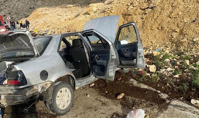 Malatya'da otomobil sulama kanalına devrildi: 6 yaralı