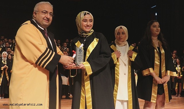 İnönü Tıp, 31. dönem mezunlarını verdi
