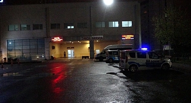 Malatya'da iki araç kavşakta çarpıştı: 10 yaralı