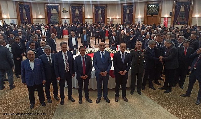 Vali Yavuz: Depremin yaralarını dayanışmayla sarıyoruz