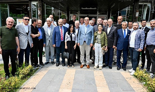 Başkan Geçit, "Yeşilyurtspor'un Şampiyonluğu Malatya'da Kenetlenmeyi Sağladı"