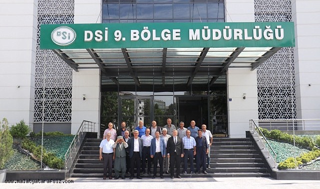 Battalgazi muhtarlarından DSİ'ye sulama çıkarması