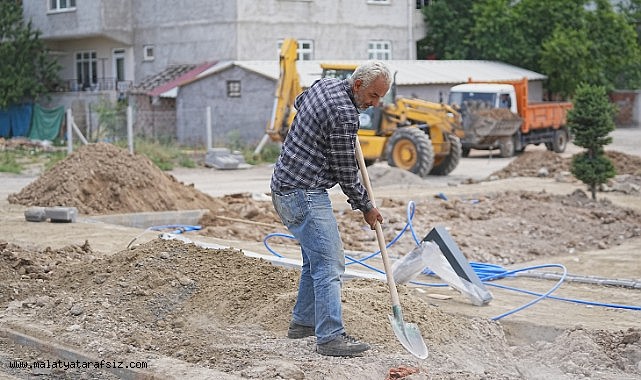 Dolamantepe Mahallesi'nde park ve yol düzenlemesi