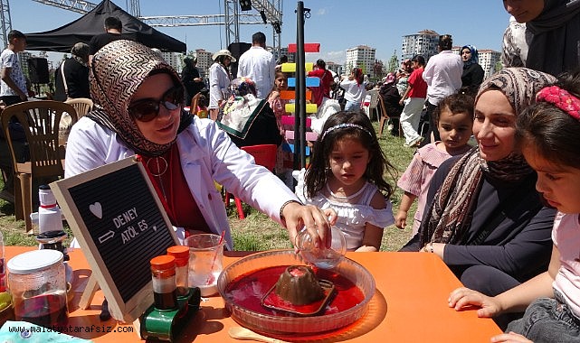 Kur'an Kursları Tanıtım Günleri'ne yoğun ilgi