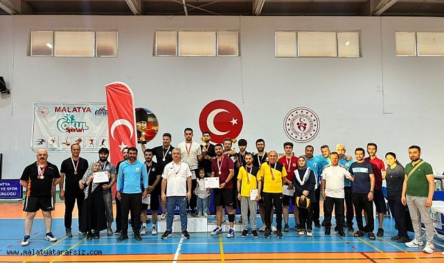 Kurumlar Arası Masa Tenisi Ligi finallerle sona erdi