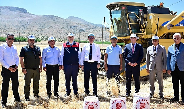 Başkan Geçit, "Çiftçimizin yanındayız, üretimin destekçisiyiz"