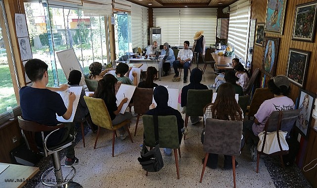 Battalgazi Belediyesi, geleceğin sanatçılarını yetiştiriyor