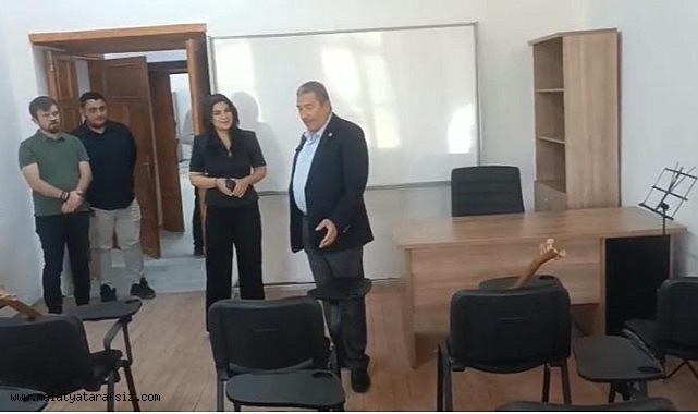 Cumhuriyet ilkokulu sanat atölyesine dönüştürülüyor