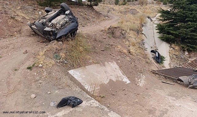 Hekimhan'da otomobil drenaj kanalına düştü: 1 yaralı
