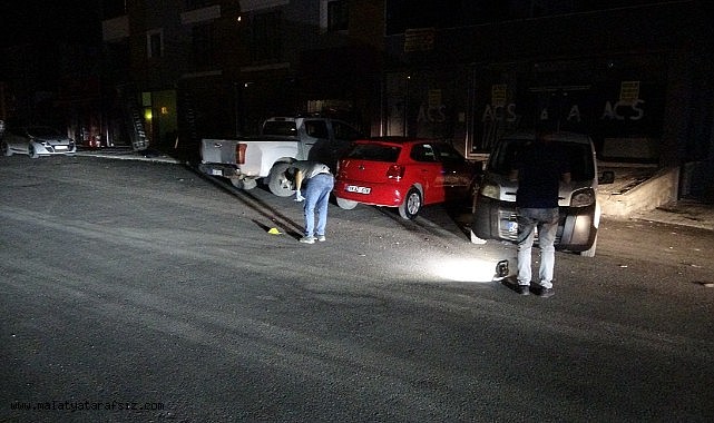 Malatya'da 12 kişinin karıştığı trafik tartışması kanlı bitti: 3 yaralı, 5 gözaltı
