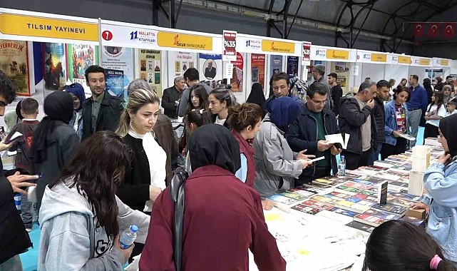 Malatya Anadolu Kitap ve Kültür Fuarı'na yoğun ilgi