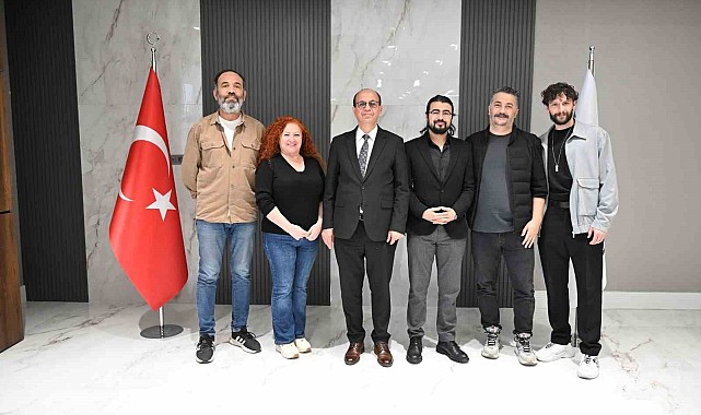 "Gençlik ve Ailem" konulu kısa film yarışması konukları, Başkan Geçit ile bir araya geldi