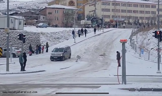 Malatya'da Okullara 1 Gün Kar Tatili