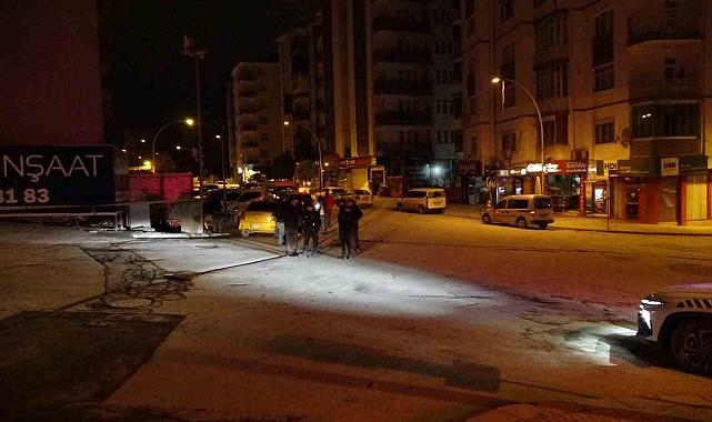 Malatya'da şüpheli valiz fünye ile patlatıldı