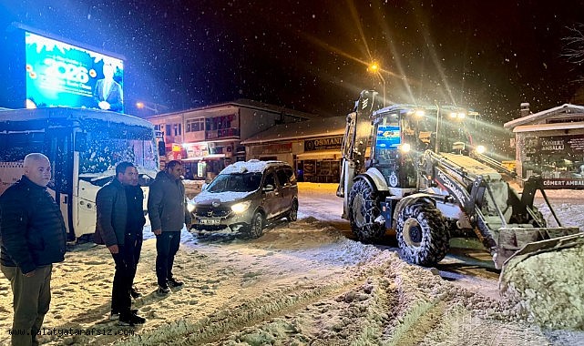 Akçadağ Belediyesi'nin kar mesaisi sürüyor