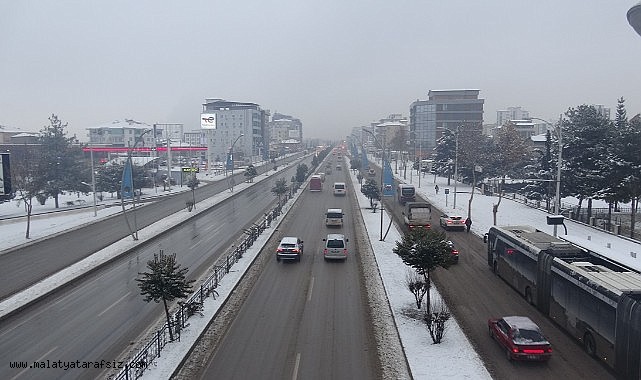 Malatya'da kar yağışı etkili oluyor