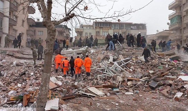 Malatya'da yıkılan bina davasında 8 sanığa ceza