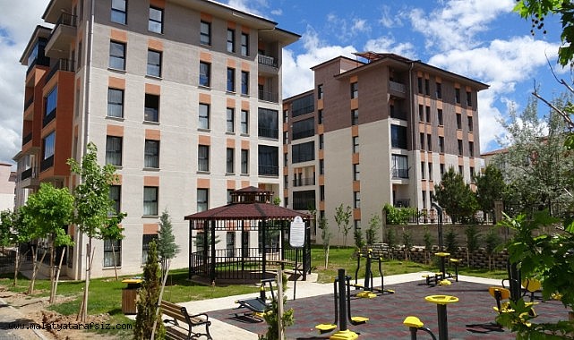 Malatya'da 18 yaşındaki genç kız parkta ölü bulundu