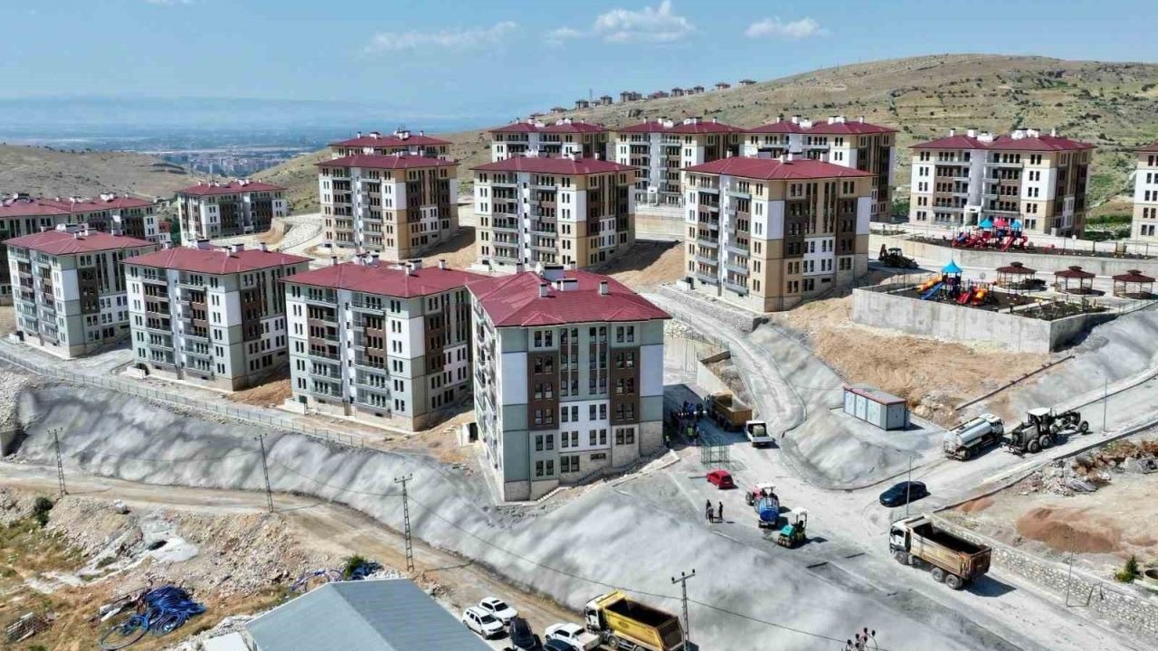 Başkan Geçit: "Konak’a verdiğimiz sözü yerine getirdik"
