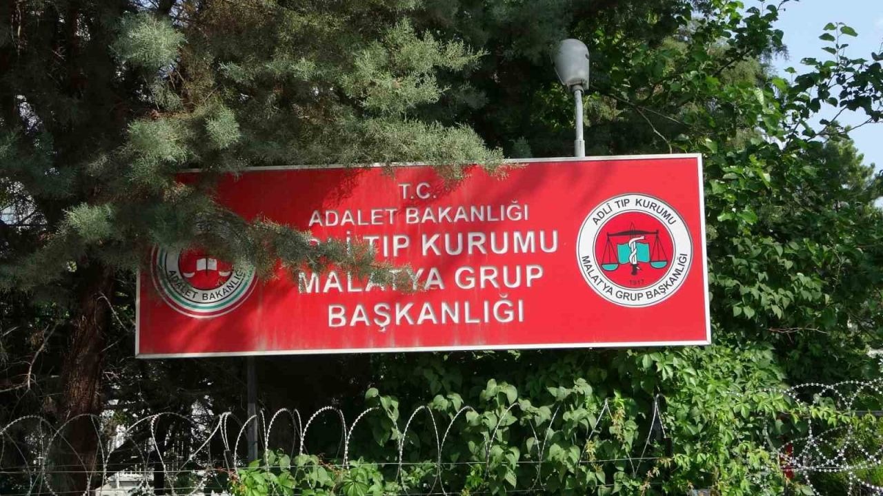 Malatya’da traktör devrildi: 1 ölü